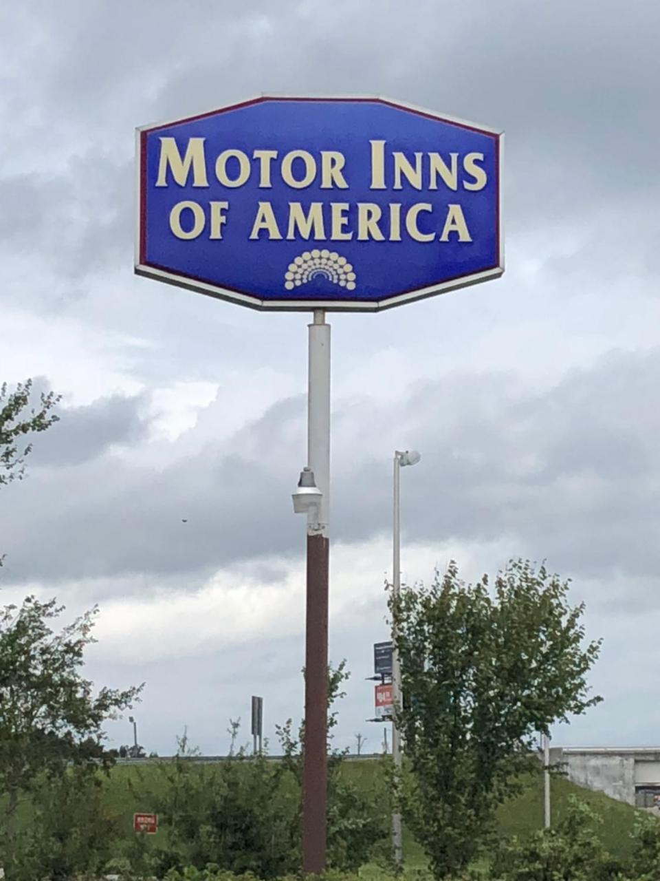 Motor Inns Of America Madisonville エクステリア 写真